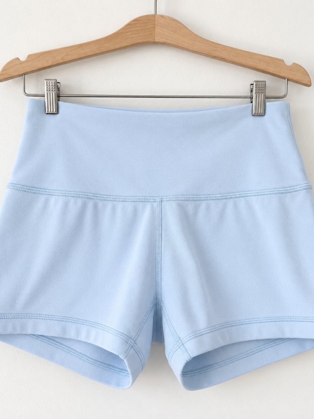 Aritzia Golden BUTTER Cheeky Hi-Rise 3” Shorts Villa Blue Size 2
